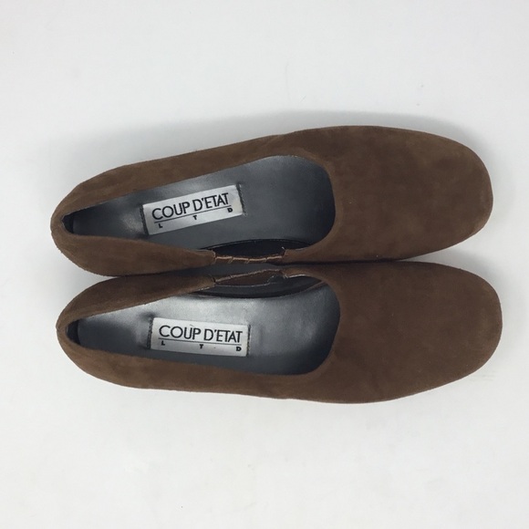 COUP D’ETAT Brown Suede Flats. - Picture 10 of 12
